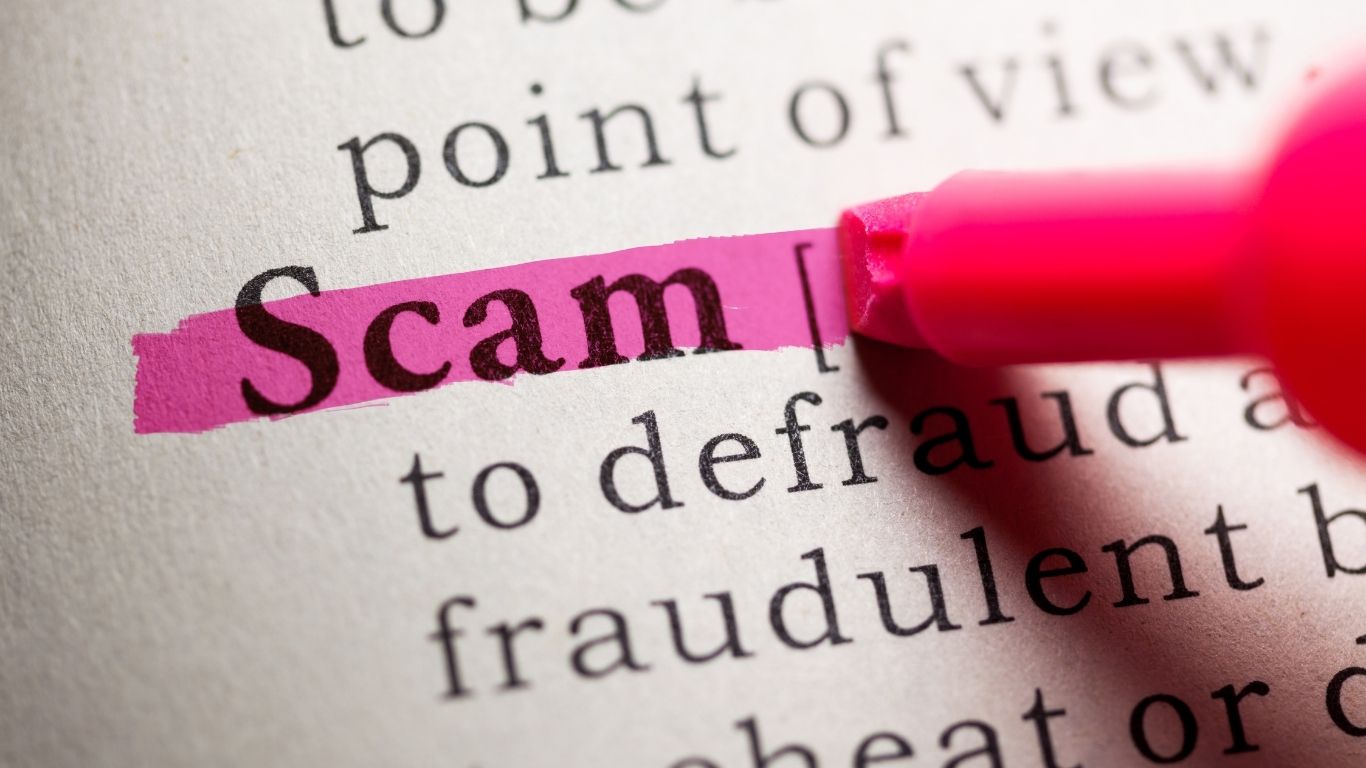 Common Travel Scams in Sri Lanka 2026 & How Tourists Can Avoid Them